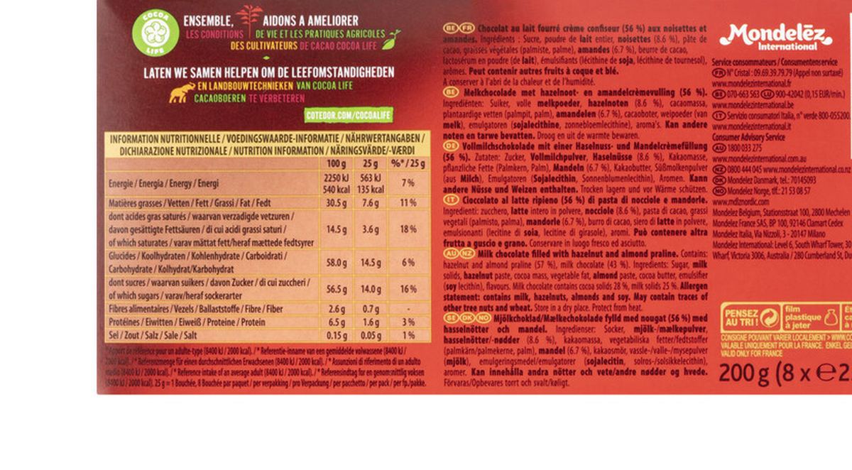 Pack photograph of Cote Dor Bouchee Chocolate 200g showing the printed nutrition panel