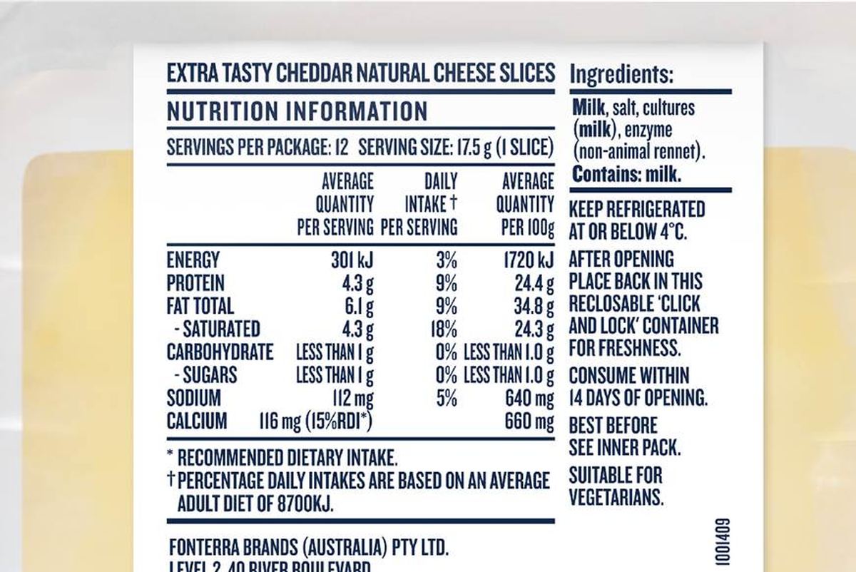 Pack photograph of Mainland Extra Tasty Cheese Slices 210g showing the printed nutrition panel