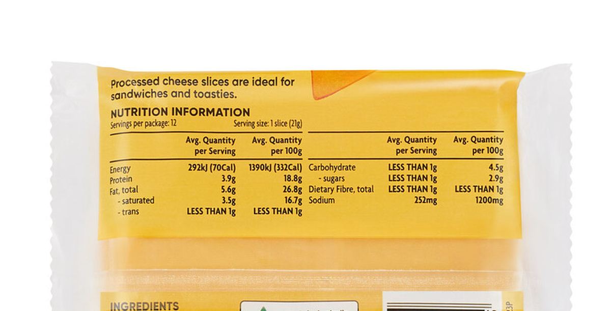 Pack photograph of Coles Simply Smokey Flavoured Sandwich Slices 12 Pack showing the printed nutrition panel