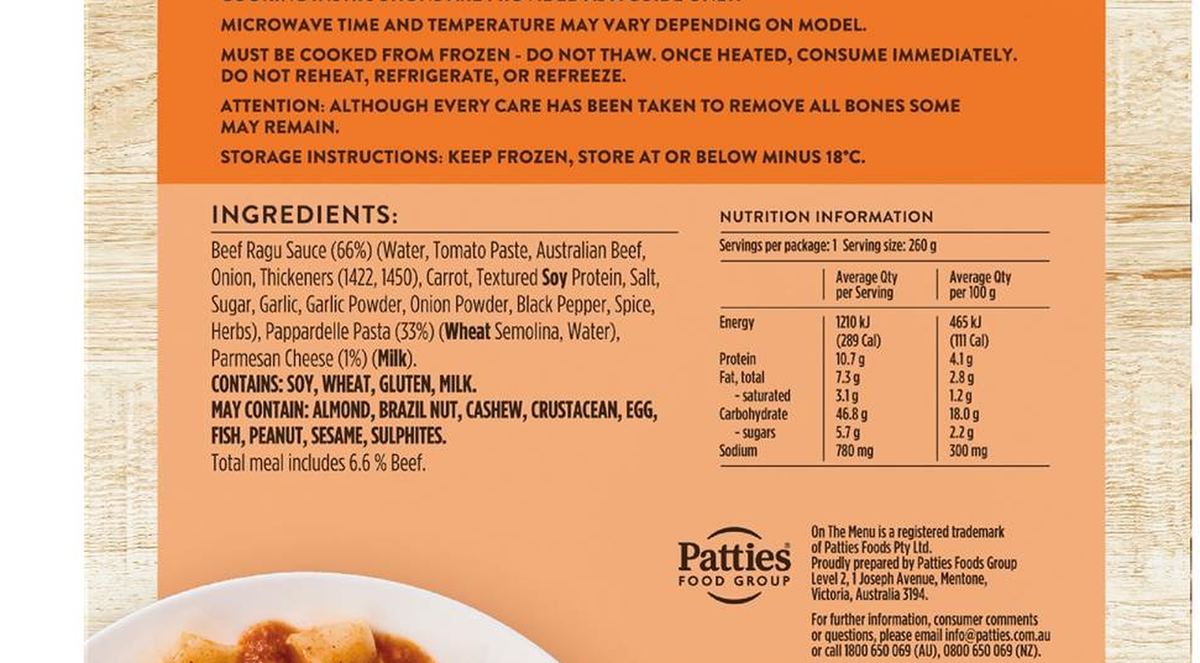 Pack photograph of On The Menu Beef Ragu Pappardelle Pasta Pasta 260g showing the printed nutrition panel