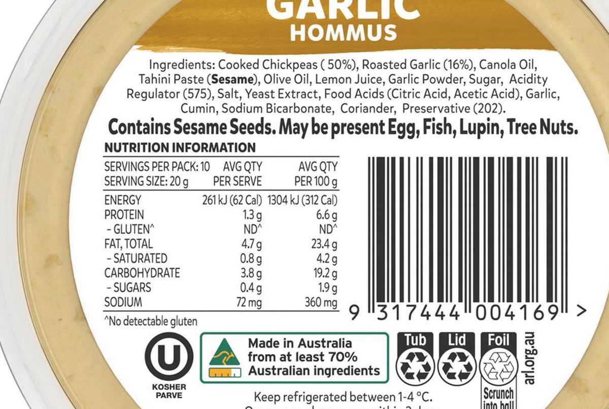 Pack photograph of Yumi's Hommus Roasted Garlic 200g showing the printed nutrition panel