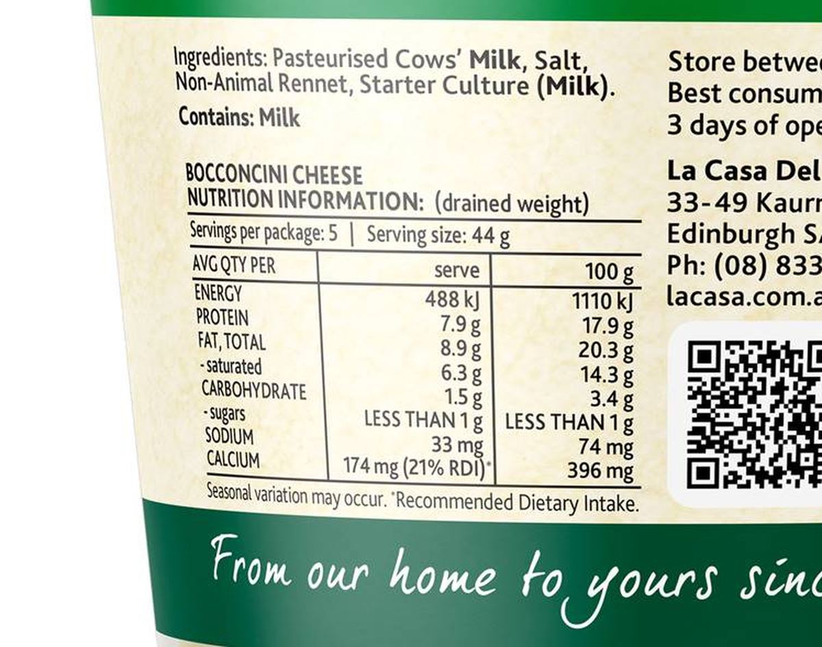 Pack photograph of La Casa Del Formaggio Bambini Bocconcini 220g showing the printed nutrition panel