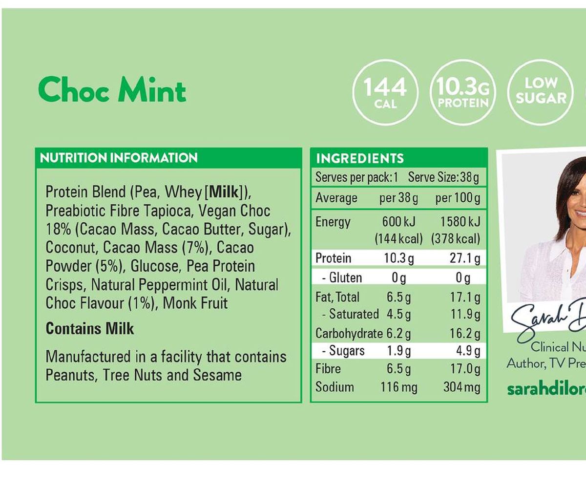 Pack photograph of Sarah Di Lorenzo 10:10 High Protein Low Sugar Bar Choc Mint 38g showing the printed nutrition panel