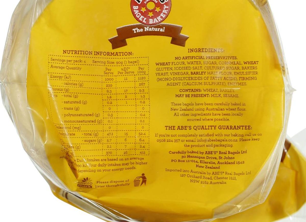 Pack photograph of Abe's Bagels The Natural 4 pack showing the printed nutrition panel