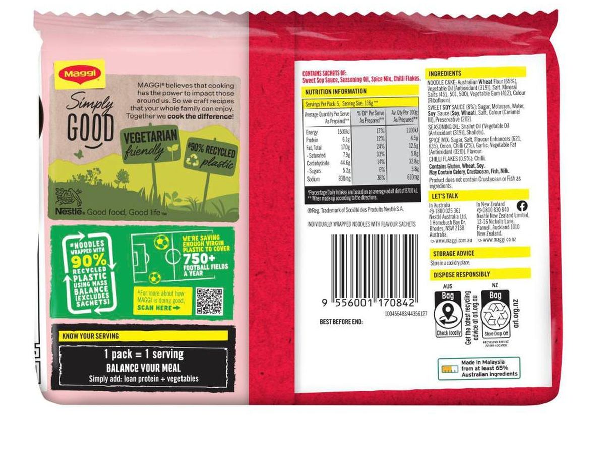 Pack photograph of Maggi Fusian Mi Goreng Hot & Spicy Flavour Instant Noodles 360g 5 pack showing the printed nutrition panel