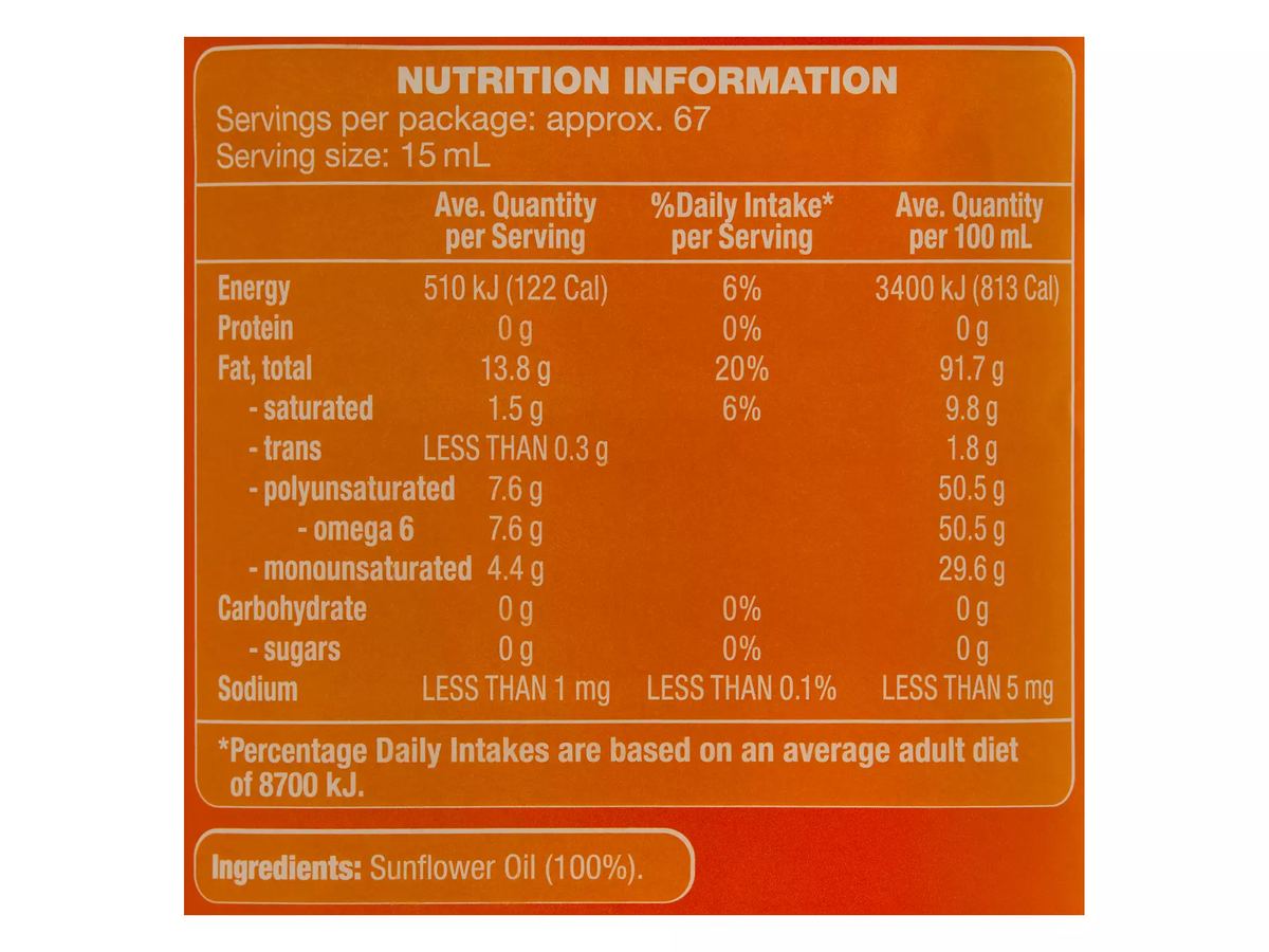 Pack photograph of PURE VITA Sunflower Oil 1L showing the printed nutrition panel