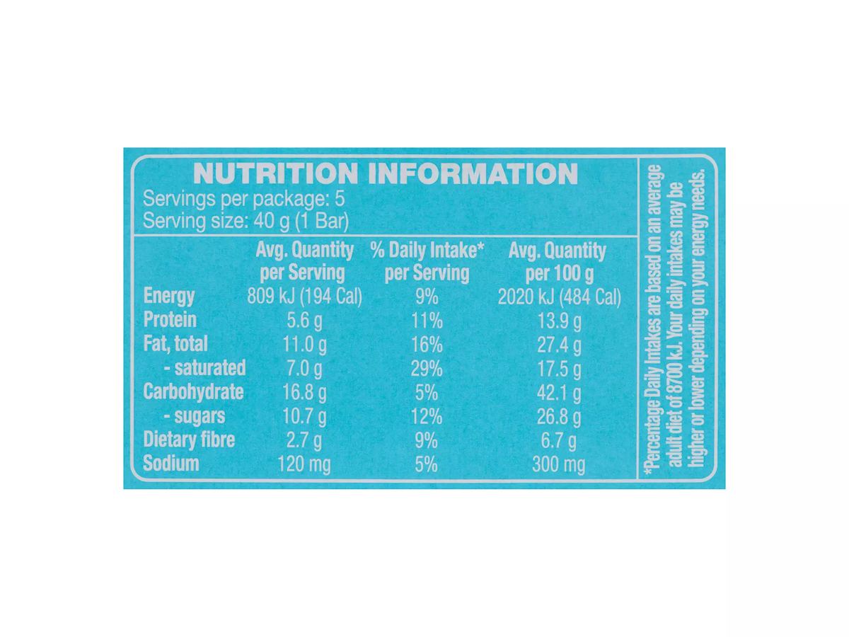 Pack photograph of HILLCREST Protein Oat Bars Choc Chip Coconut 5 Pack 200g showing the printed nutrition panel