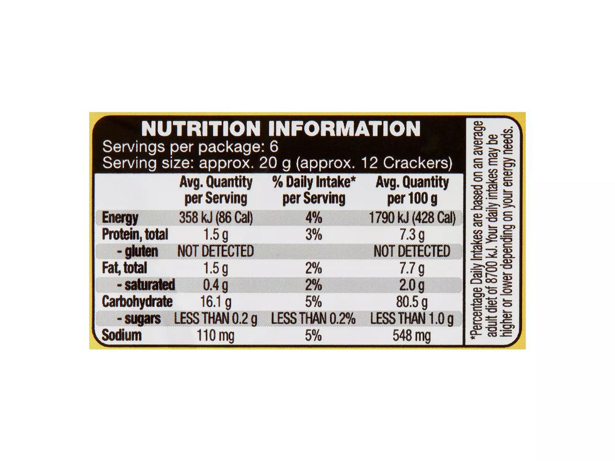 Pack photograph of DAMORA Thin & Crispy  Cheese Rice Crackers 6 Pack  120g showing the printed nutrition panel