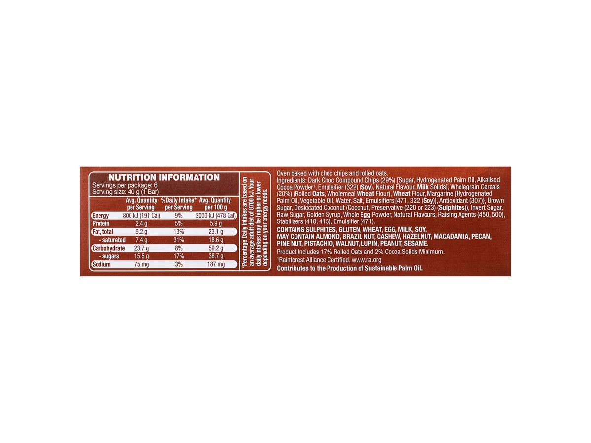 Pack photograph of HILLCREST Oat Bars Choc Chip 6 Pack 240g showing the printed nutrition panel