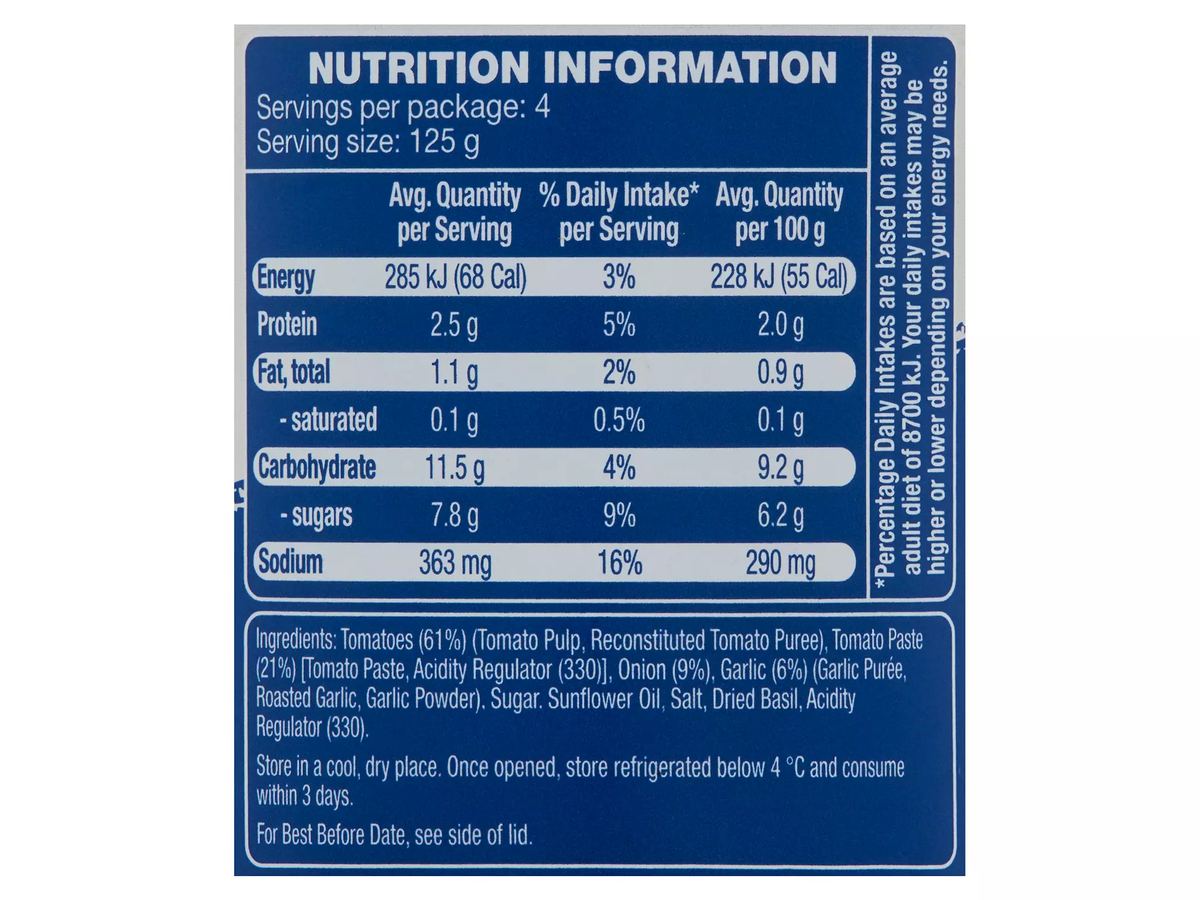 Pack photograph of REMANO Tomato Onion & Garlic Pasta Sauce 500g showing the printed nutrition panel