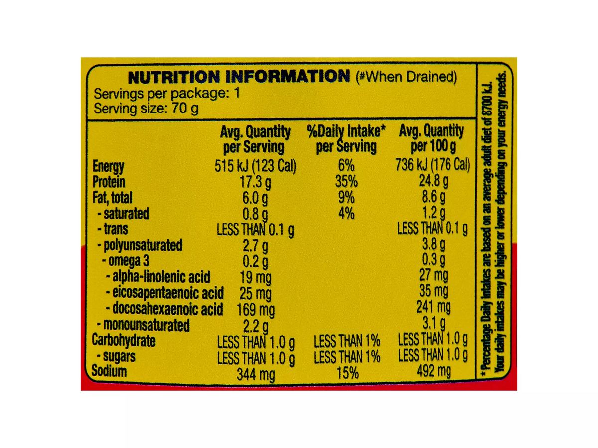 Pack photograph of OCEAN RISE Yellowfin Tuna Chunks with Triple Chilli in Oil 95g showing the printed nutrition panel