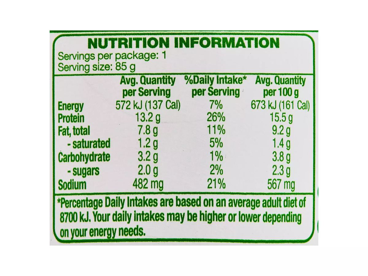 Pack photograph of CORALE Shredded Chicken Breast Mayonnaise 85g showing the printed nutrition panel